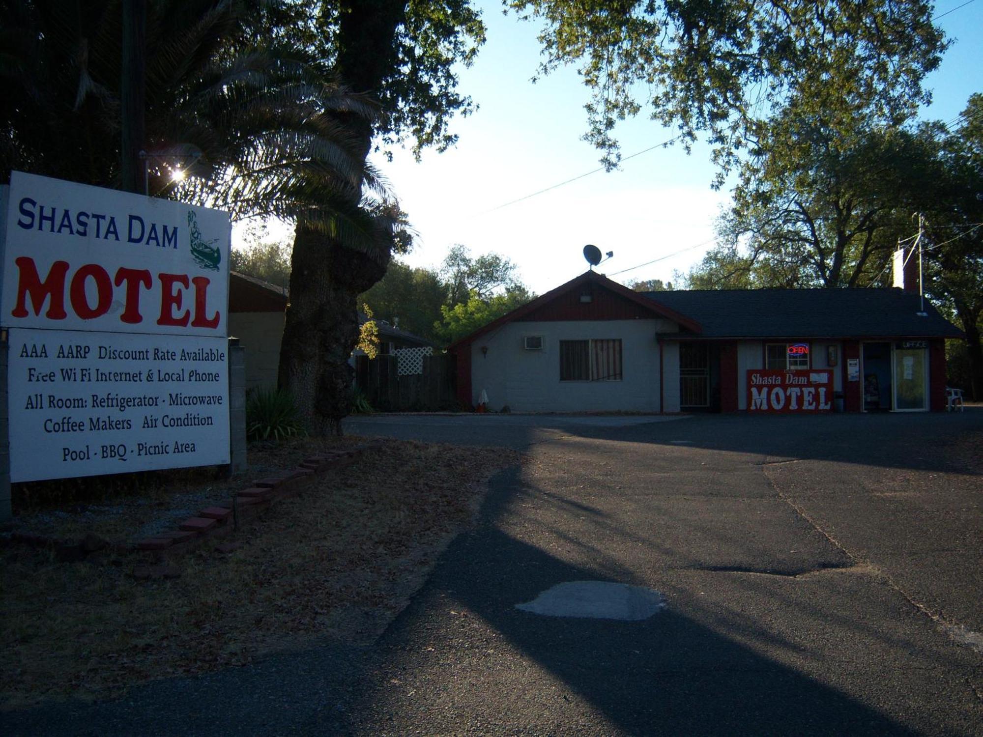 Shasta Dam Motel Shasta Lake Zewnętrze zdjęcie
