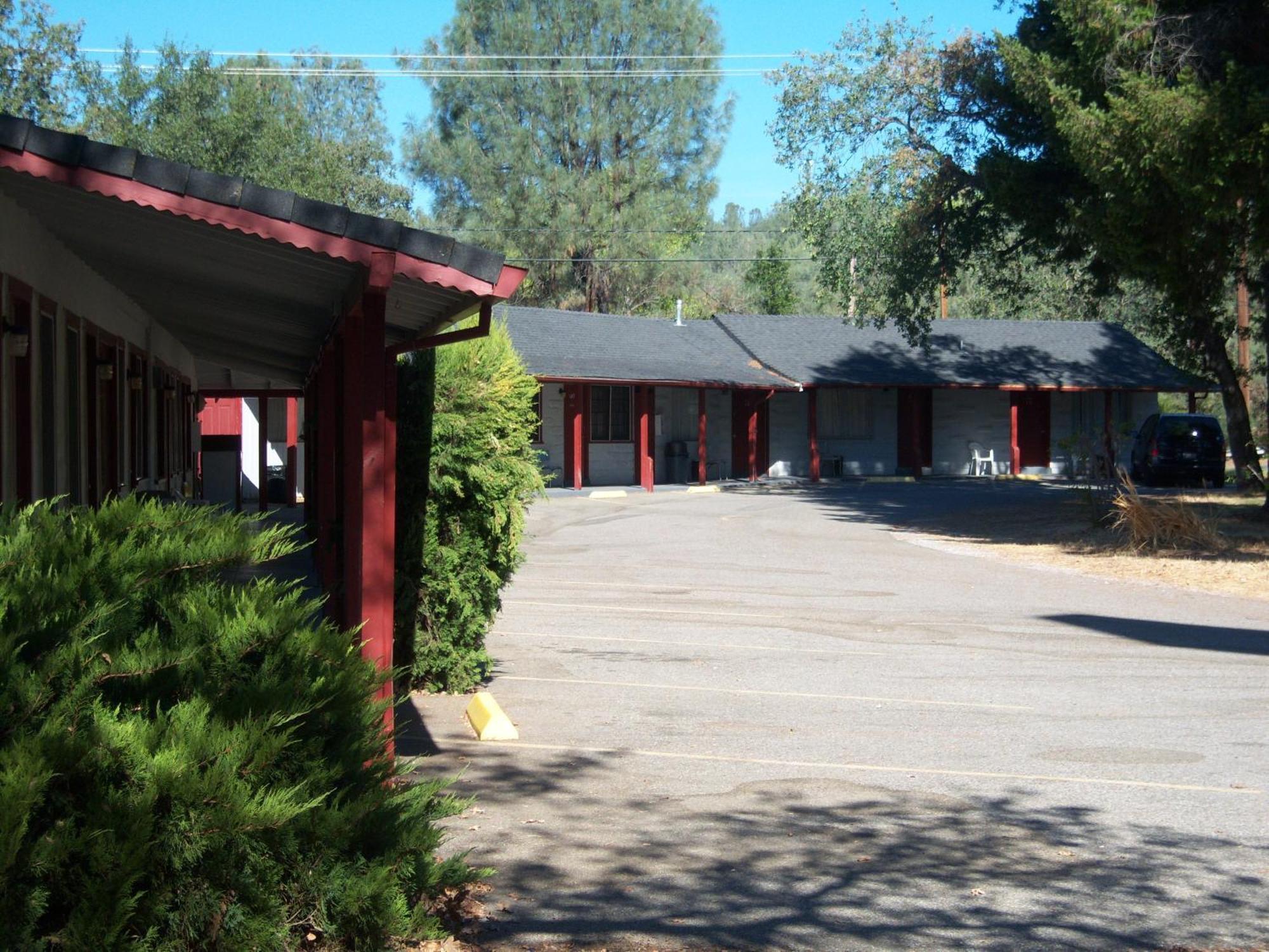 Shasta Dam Motel Shasta Lake Zewnętrze zdjęcie